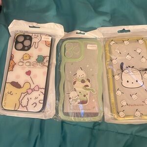 Hello kitty and friends phone case’s bundle
